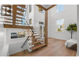 1060 WALTON Avenue - 3
