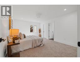 1060 WALTON Avenue - 41