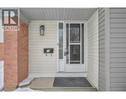 40 IMPERIAL Road N UnitNo. 71 - 3