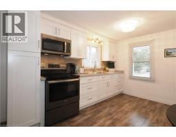 15 MILTON Avenue W - 11