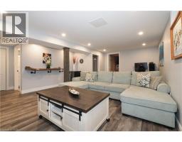 15 MILTON Avenue W - 26