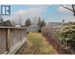 15 MILTON Avenue W - 37