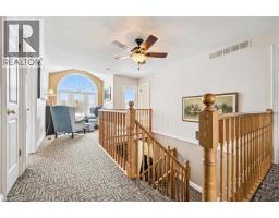 25 LYNNVALLEY Crescent - 19