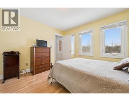 25 LYNNVALLEY Crescent - 24