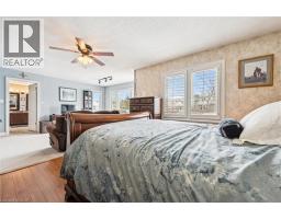 25 LYNNVALLEY Crescent - 28