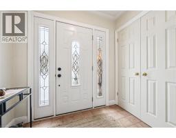 25 LYNNVALLEY Crescent - 4