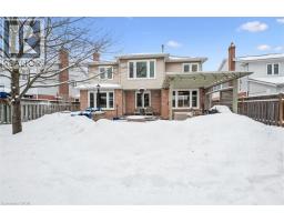 25 LYNNVALLEY Crescent - 47