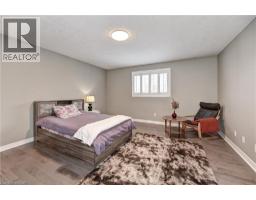 242 DOON MILLS Drive - 20