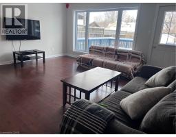 242 DOON MILLS Drive - 6