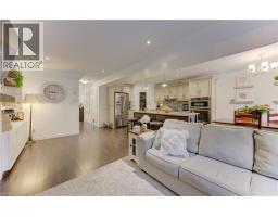 170 TEMPLEWOOD Drive - 12