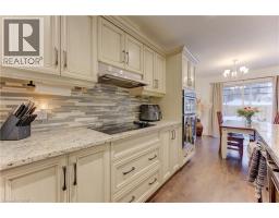 170 TEMPLEWOOD Drive - 5