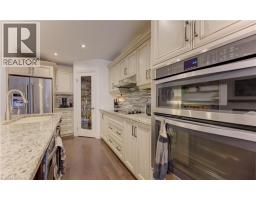 170 TEMPLEWOOD Drive - 7