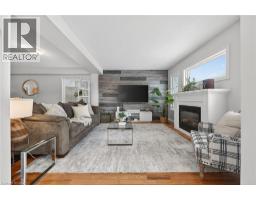 100 HAY Crescent - 22