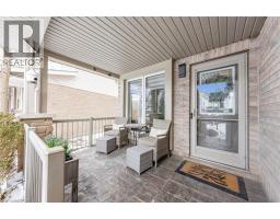 100 HAY Crescent - 4