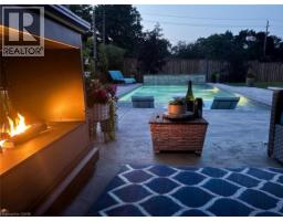 100 HAY Crescent - 43