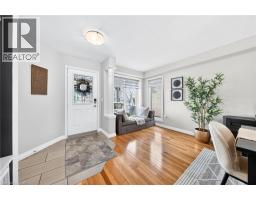 100 HAY Crescent - 5