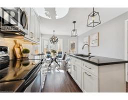 80 OLD FOREST Crescent - 16