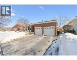 80 OLD FOREST Crescent - 2