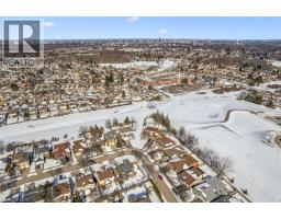 80 OLD FOREST Crescent - 45