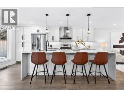 166 WESTVALE Drive - 10