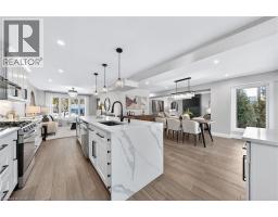 166 WESTVALE Drive - 18