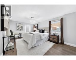 166 WESTVALE Drive - 31