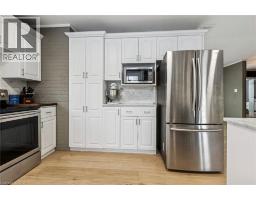 41 SPRUCE Street - 16