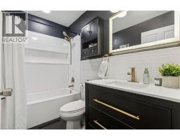 41 SPRUCE Street - 21