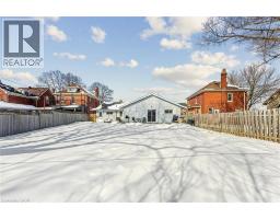 41 SPRUCE Street - 42