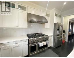 803 ROBERT FERRIE Drive - 11