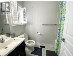 803 ROBERT FERRIE Drive - 34