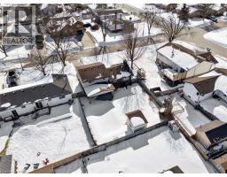 218 ARRIS Crescent - 43