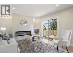 92 SCENIC WOOD Crescent - 12