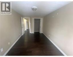 182 KINGSWOOD Drive - 14