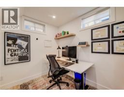 18 DUNCAIRN Avenue - 32