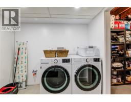 18 DUNCAIRN Avenue - 35