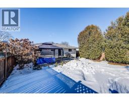 18 DUNCAIRN Avenue - 47