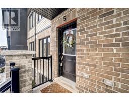 160 ROCHEFORT Street UnitNo. E5 - 3