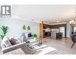 160 ROCHEFORT Street UnitNo. E5 - 4