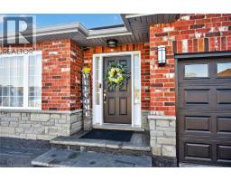 20 LINDA Crescent - 2