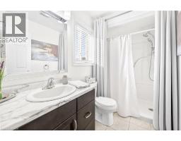 20 LINDA Crescent - 22