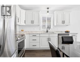 20 LINDA Crescent - 9