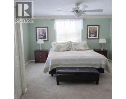 245 JOHN ROSA Street E - 14