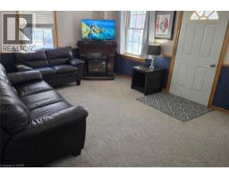 245 JOHN ROSA Street E - 6