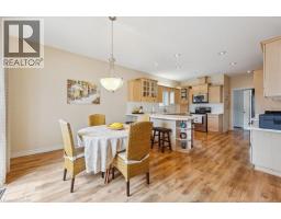 23 MOUNT ROYAL Place - 15