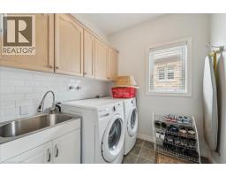 23 MOUNT ROYAL Place - 26