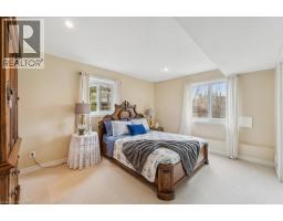 23 MOUNT ROYAL Place - 31
