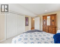 23 MOUNT ROYAL Place - 32