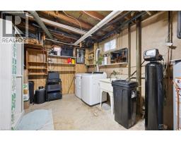 123 HENRY Street - 25