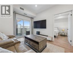 251 NORTHFIELD Drive E UnitNo. 609 - 7